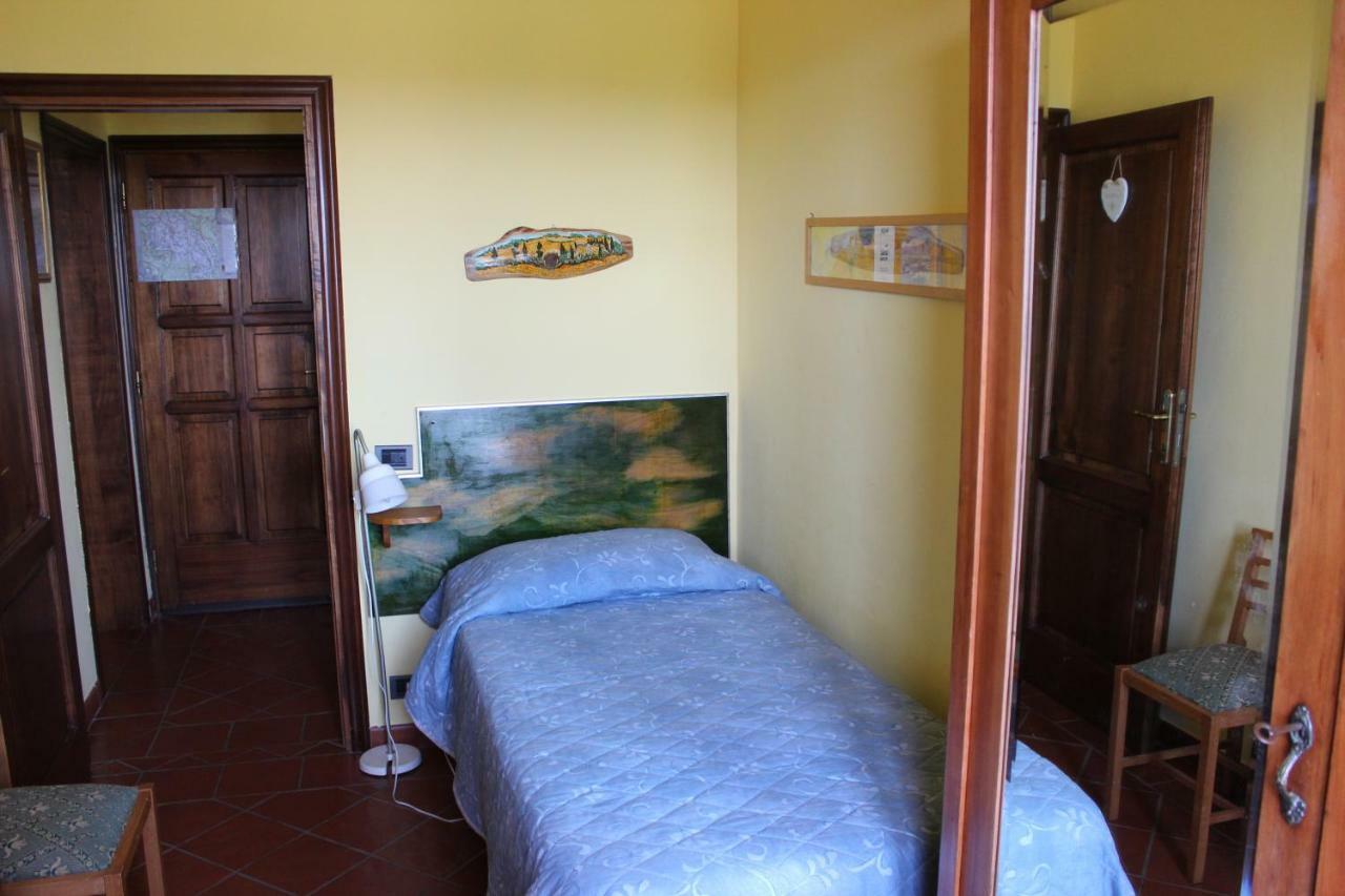 Bio Agriturismo Podere Pretoia サン・ジミニャーノ エクステリア 写真